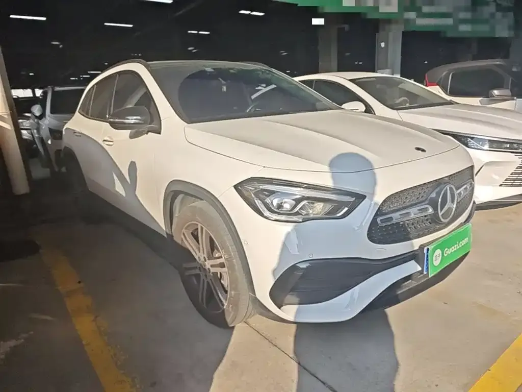 Mercedes-Benz GLA — фото 7