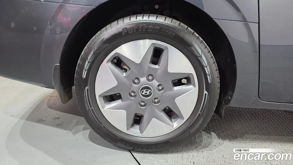 Hyundai Staria — фото 10