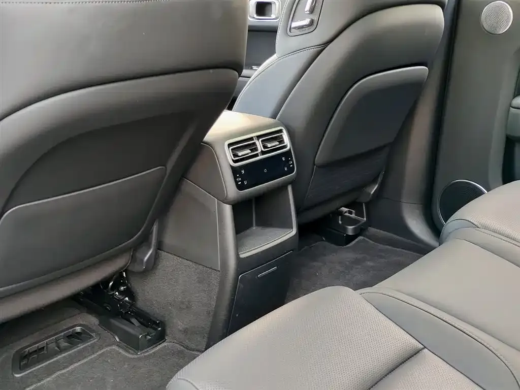 Li Auto L7 2024 из CN, фото 2