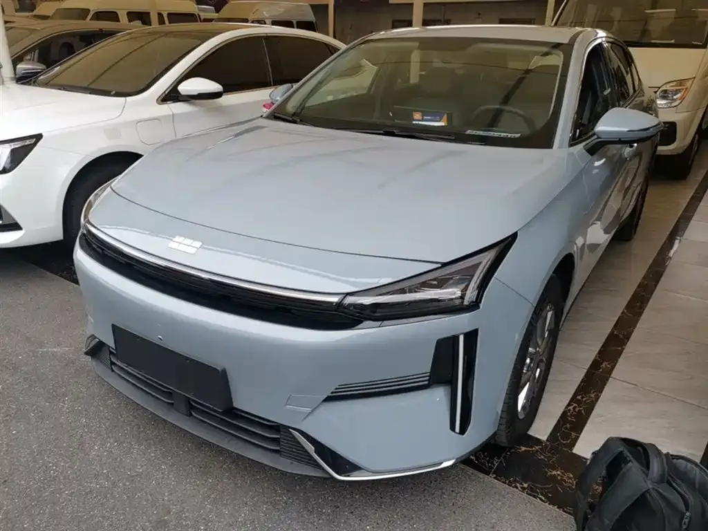 Geely Galaxy L6