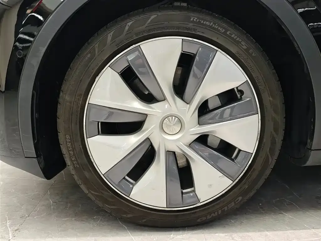 Tesla Model Y 2022 из CN, фото 5