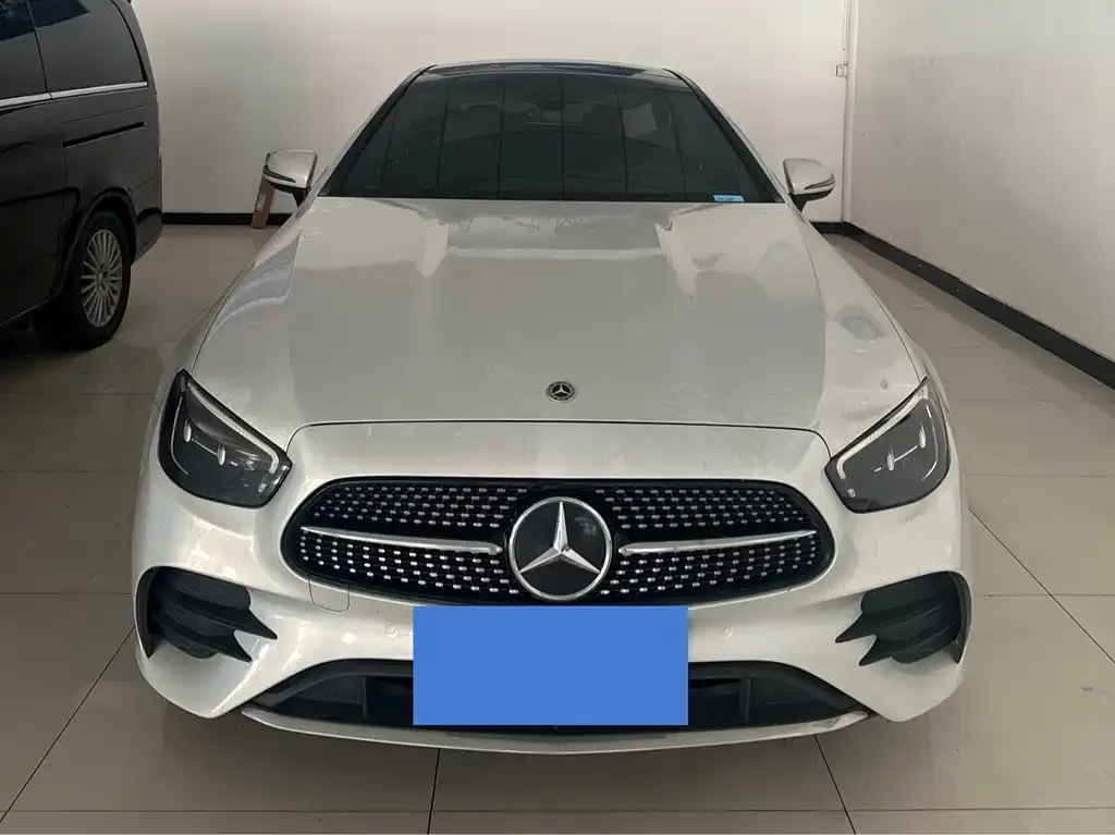 Mercedes-Benz E-Class (Import) — фото 1