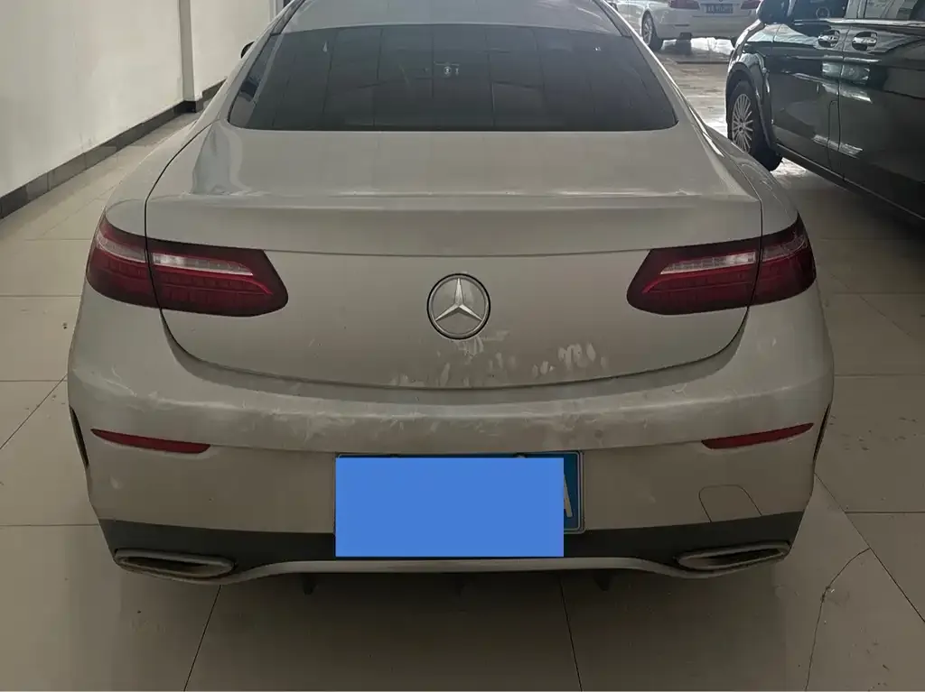 Mercedes-Benz E-Class (Import) — фото 2