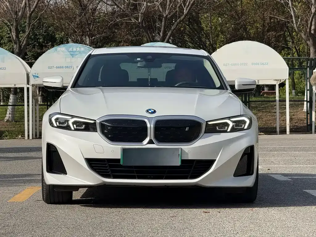 BMW i3 2025 из CN, фото 5