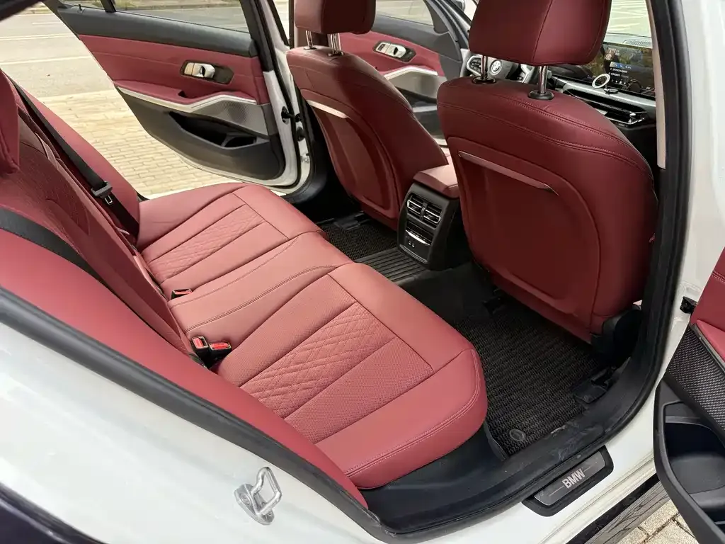 BMW i3 2025 из CN, фото 9