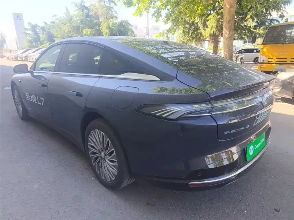 Buick Electra L7 2025 из CN, фото 6
