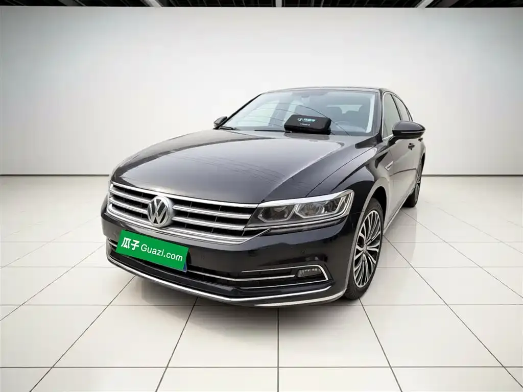 Volkswagen Phideon — фото 1