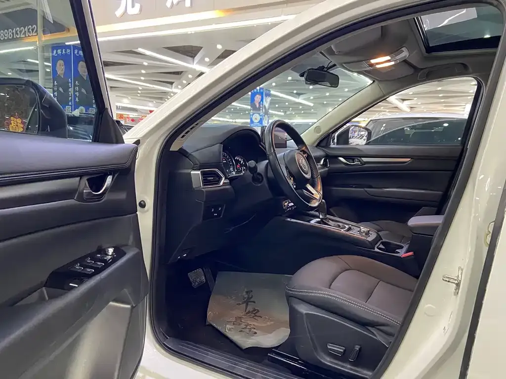 Mazda CX-5 2022 из CN, фото 9