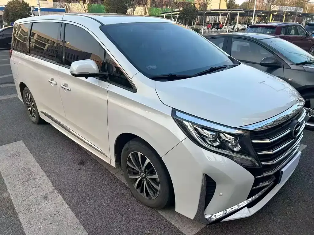 GAC Motor Trumpchi M8 — фото 4