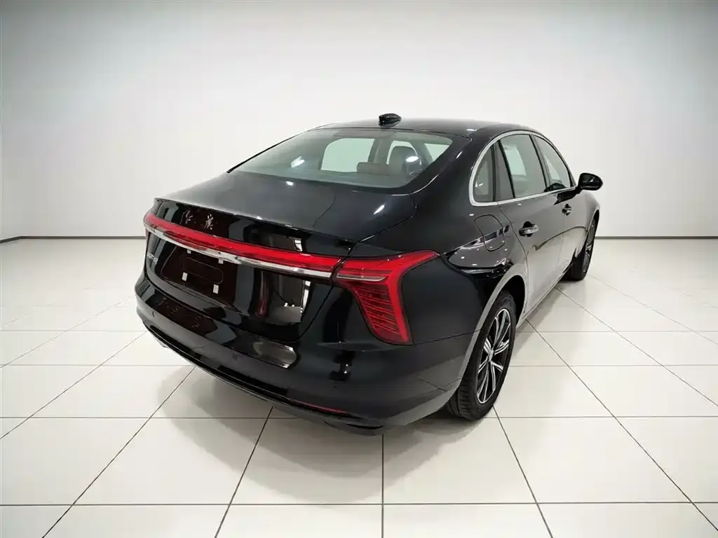 Hongqi H5 PHEV 2025 из CN, фото 3