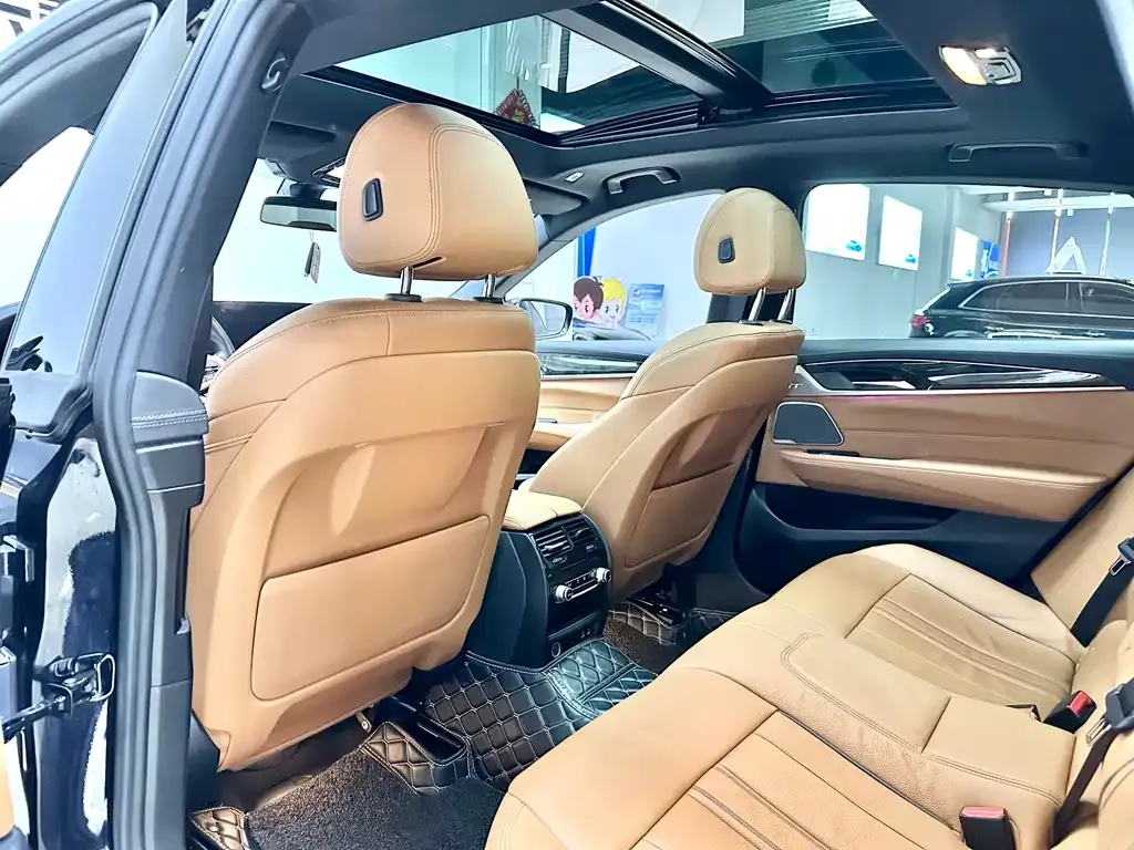 BMW 6 Series GT — фото 7