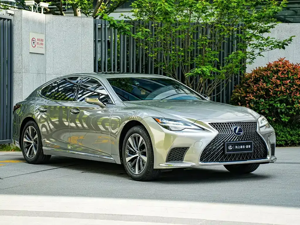 Lexus LS 2022 из CN, фото 6