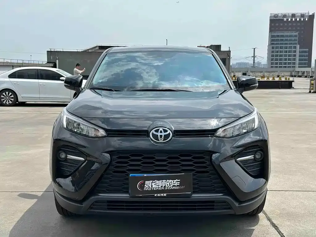 Toyota Wildlander 2023 из CN, фото 6