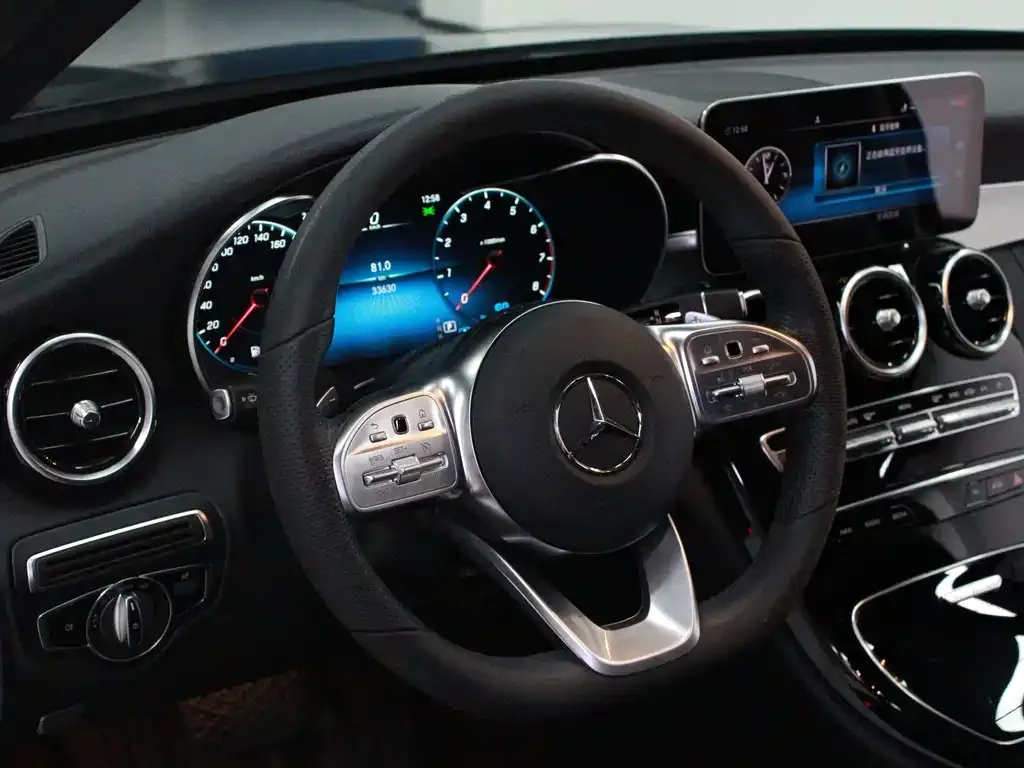 Mercedes-Benz C-Class — фото 10