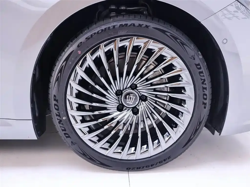 Toyota Crown (Import) 2025 из CN, фото 10