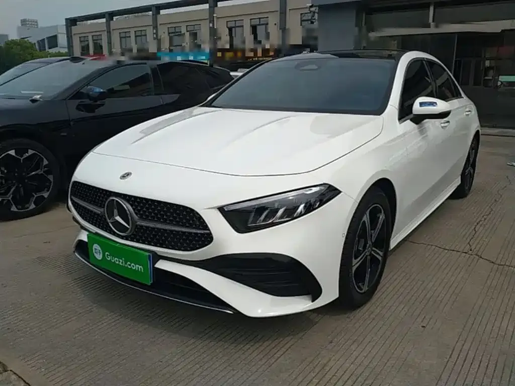 Mercedes-Benz A-Class 2024 из CN, фото 1