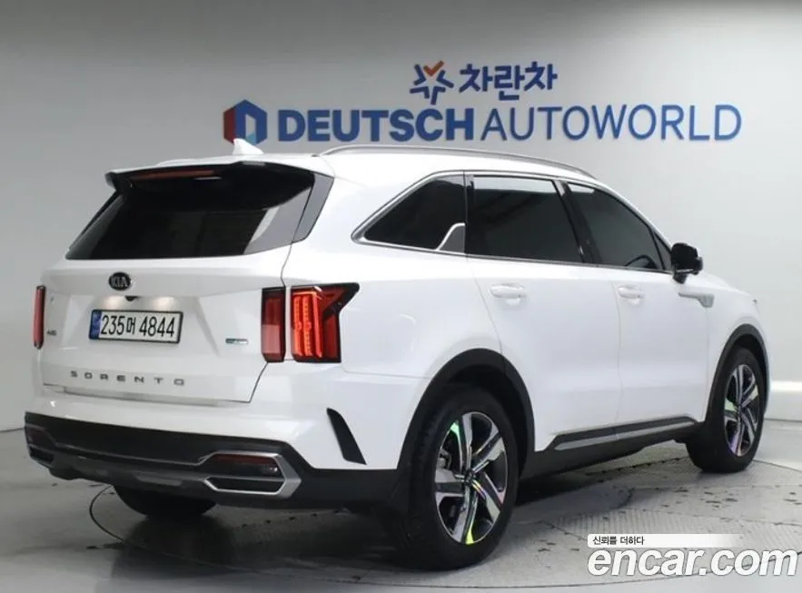 Kia Sorento — фото 4