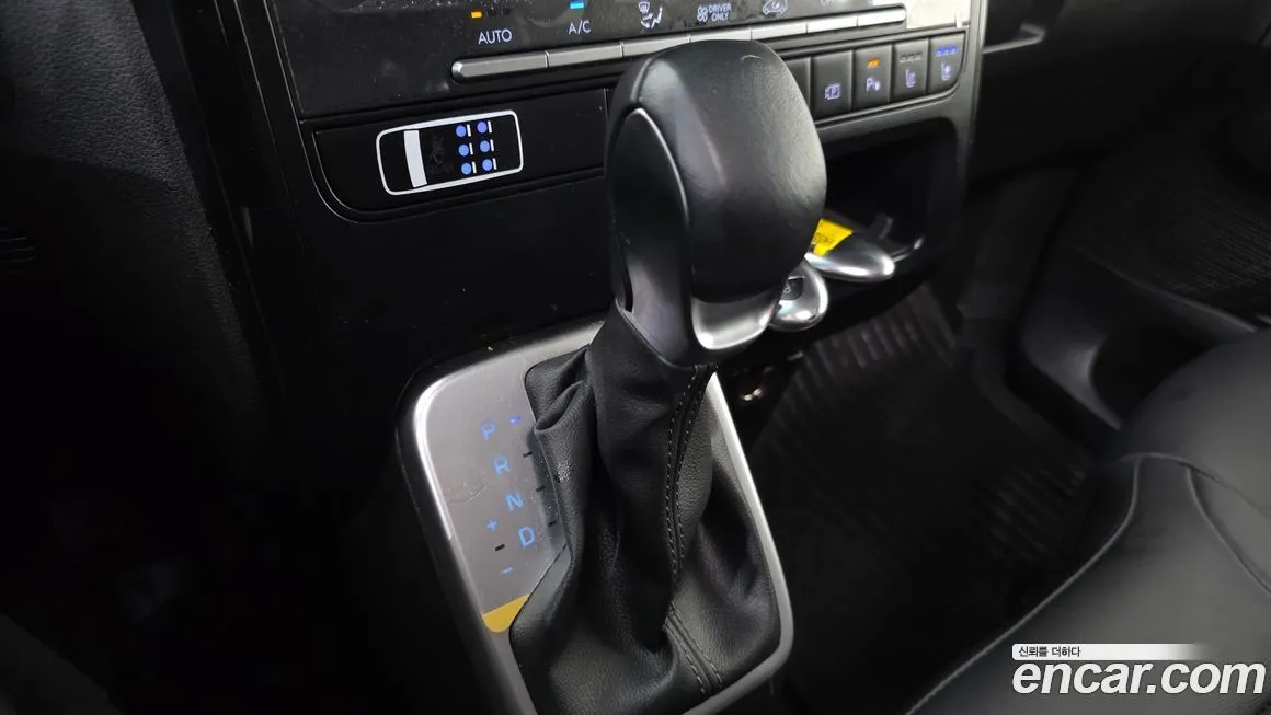 Hyundai Staria 2026 из KR, фото 3