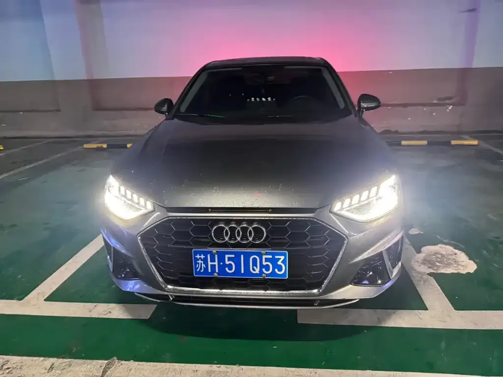Audi A4L 2023 из CN, фото 7