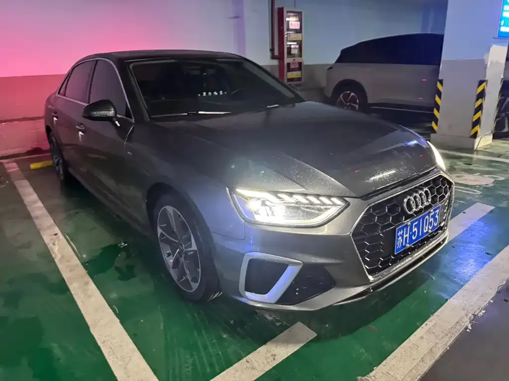 Audi A4L 2023 из CN, фото 8