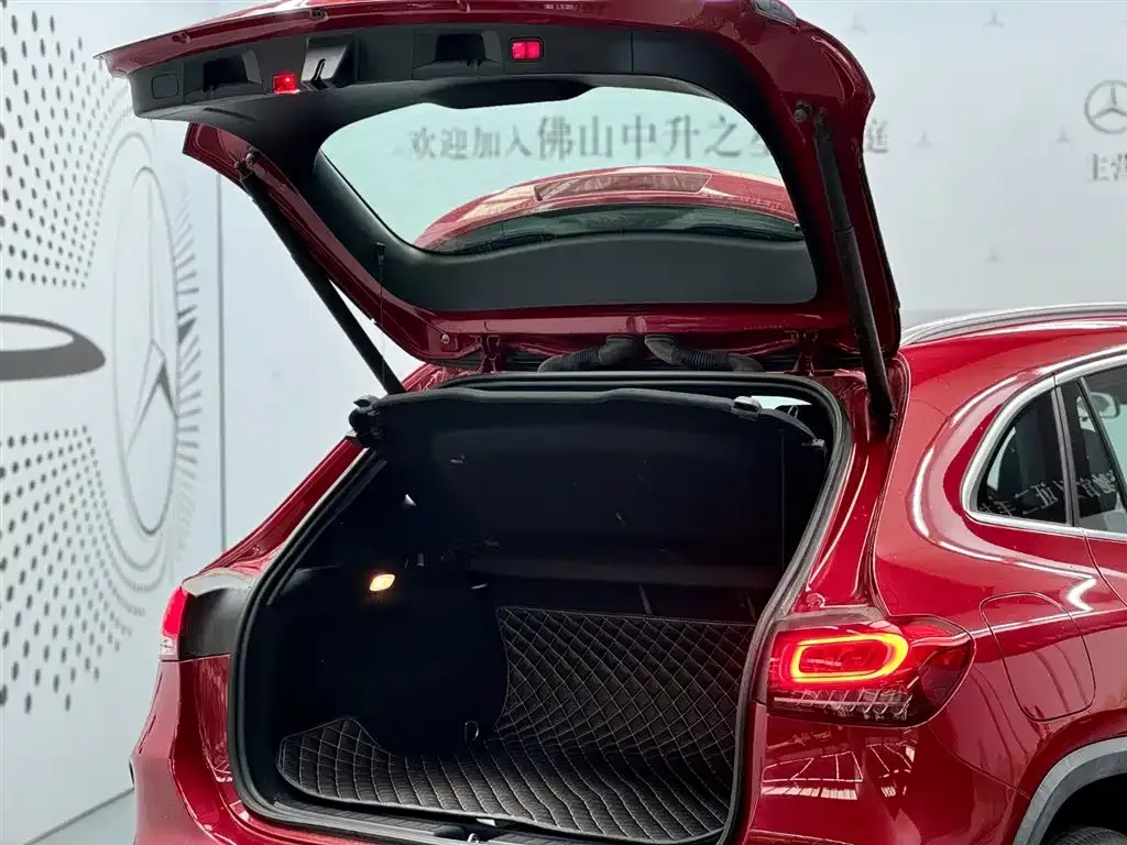 Mercedes-Benz EQA 2024 из CN, фото 4