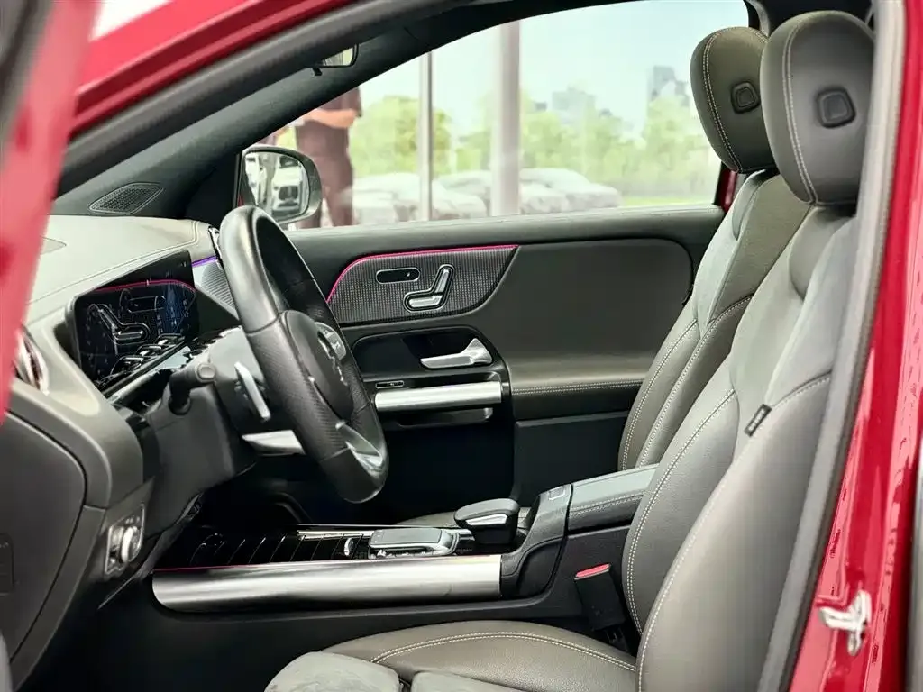 Mercedes-Benz EQA 2024 из CN, фото 3