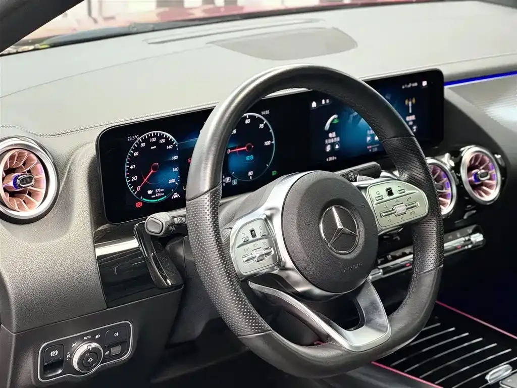 Mercedes-Benz EQA 2024 из CN, фото 8