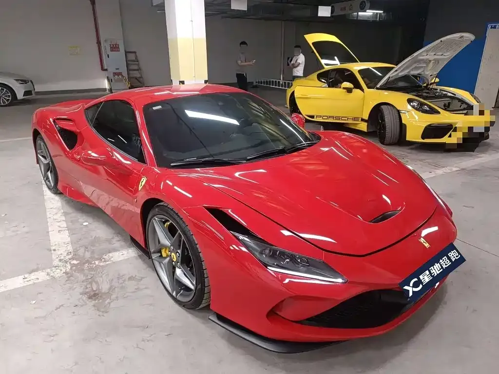 Ferrari F8 — фото 3