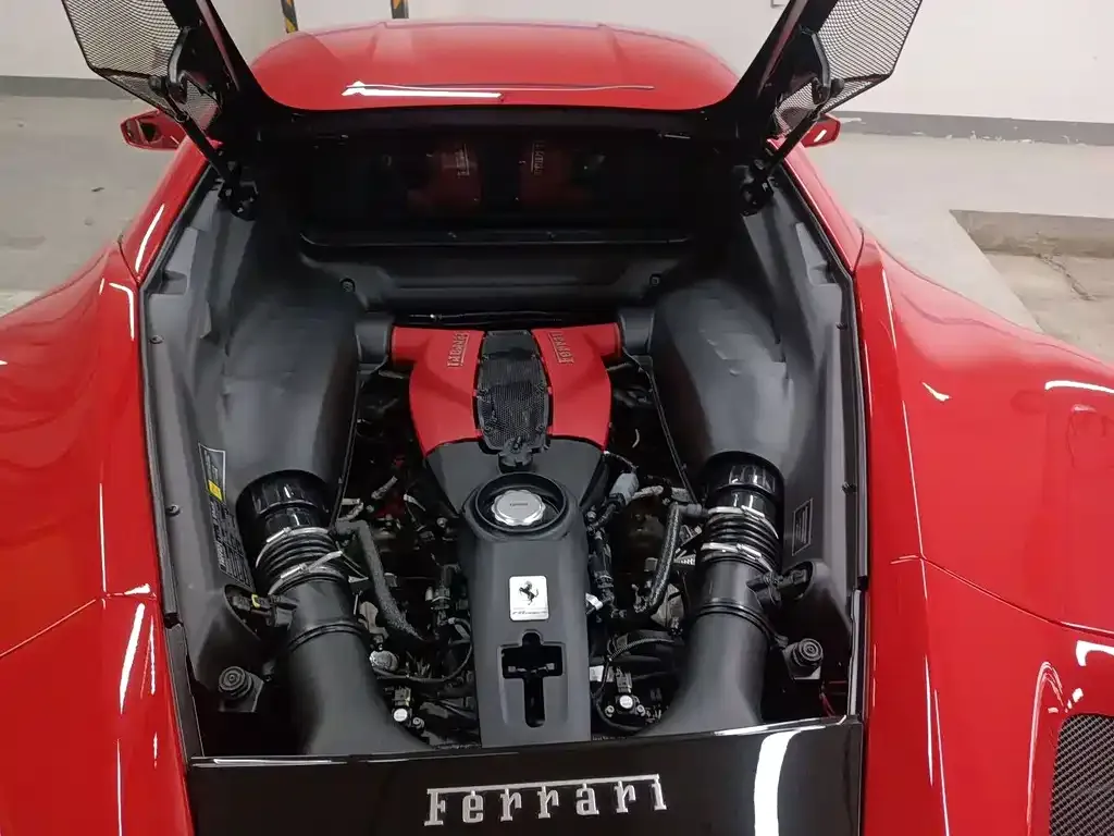 Ferrari F8 — фото 4