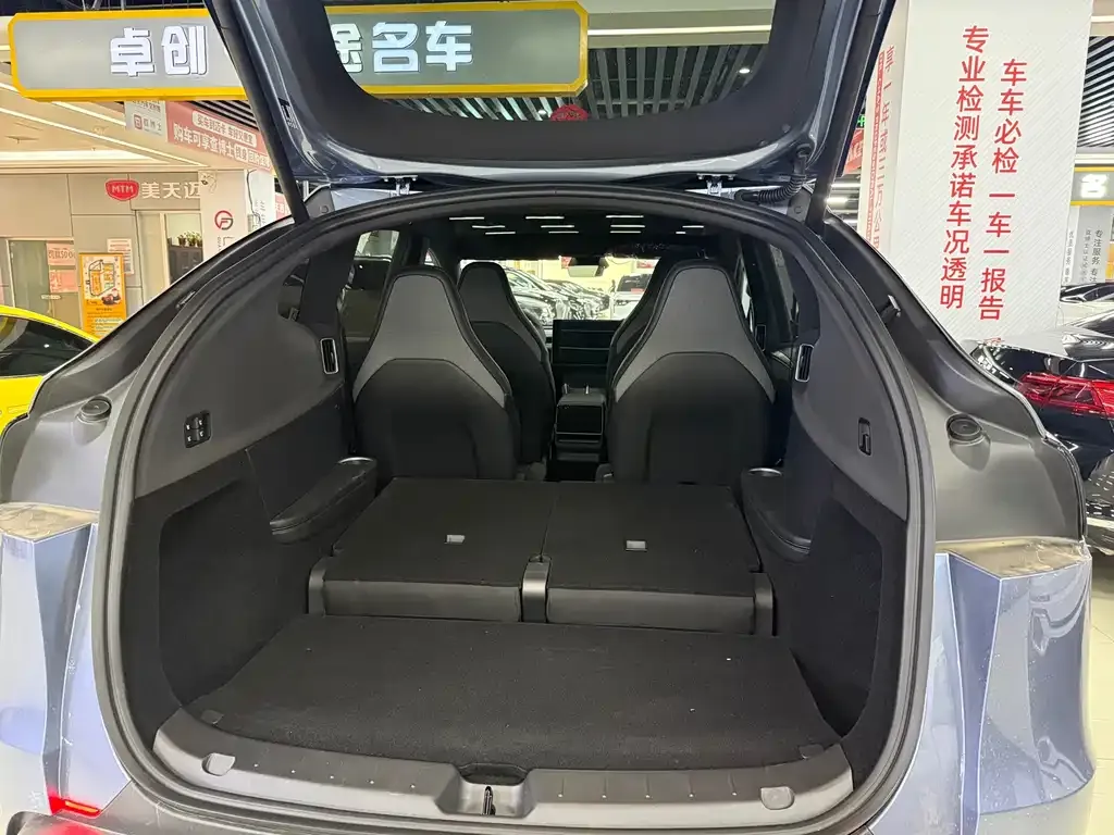 Tesla Model Y L 2026 из CN, фото 8