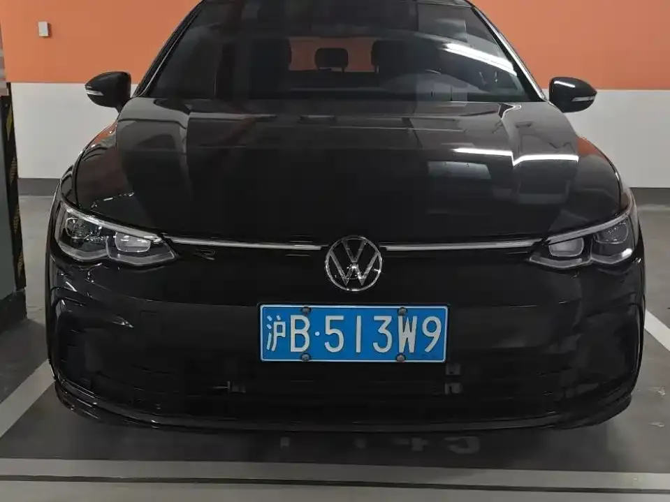 Volkswagen Golf 2023 из CN, фото 7