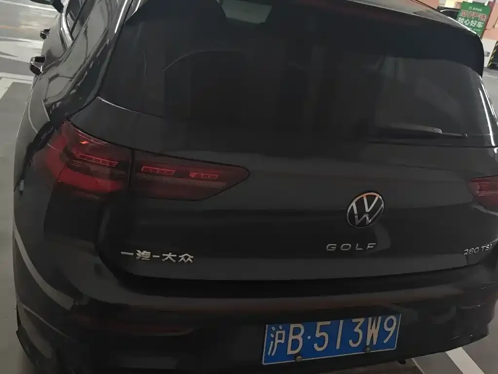 Volkswagen Golf 2023 из CN, фото 3