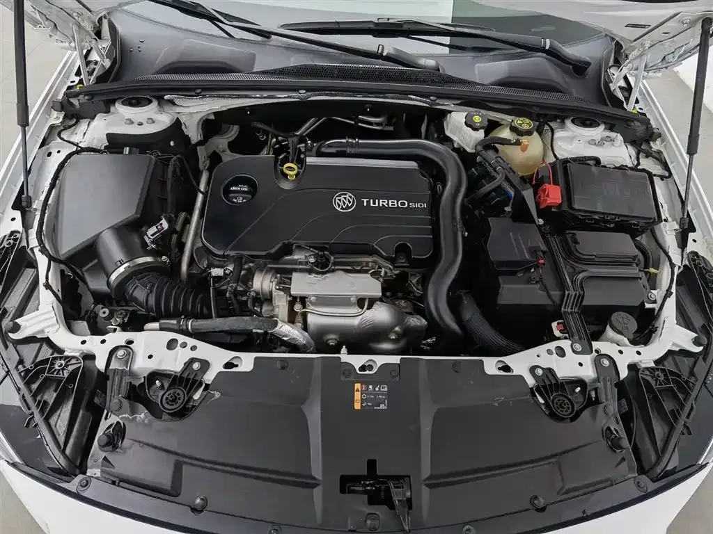 Buick Regal 2022 из CN, фото 10