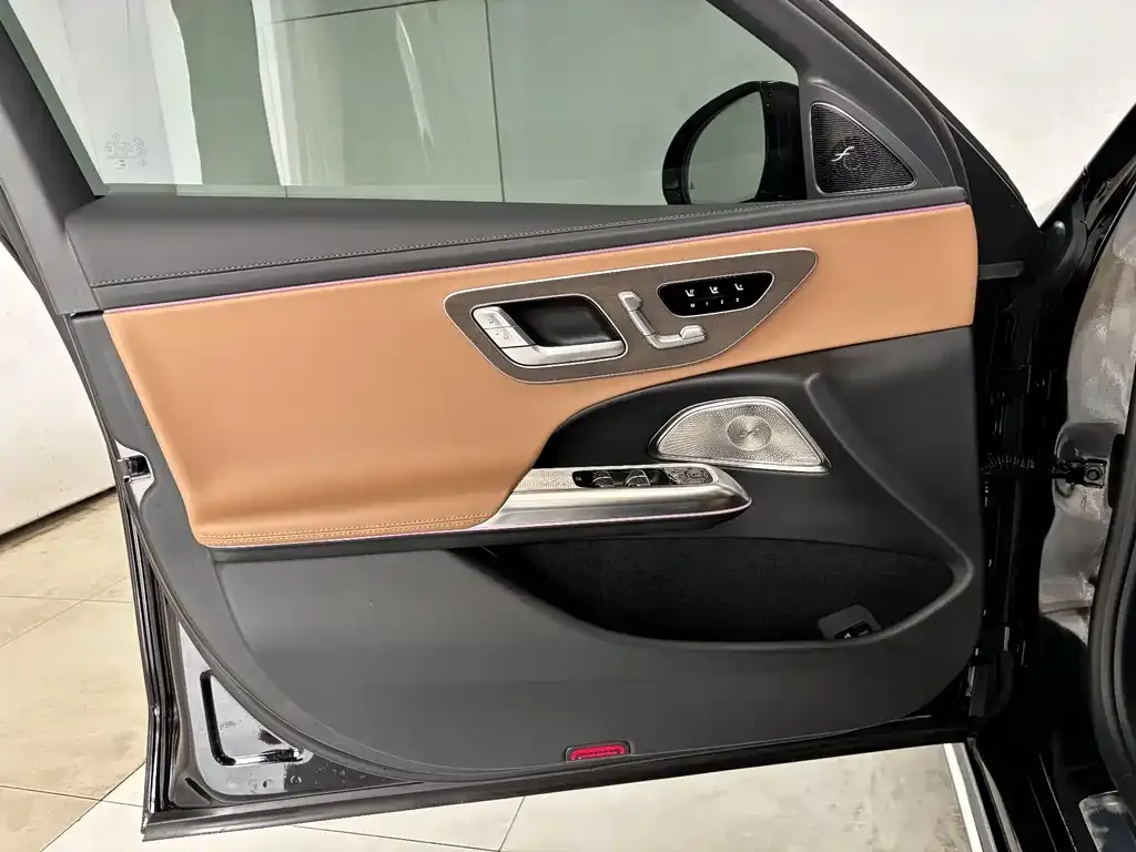 Mercedes-Benz E-Class 2026 из CN, фото 7