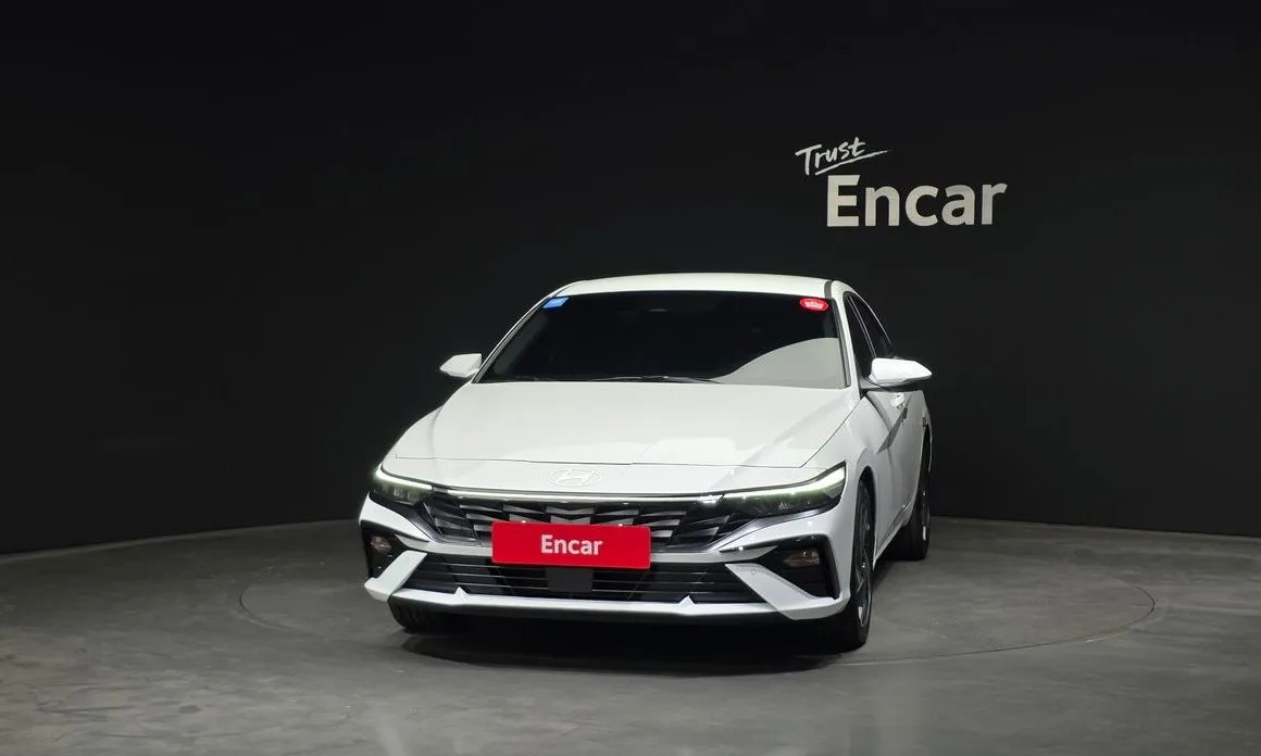Hyundai AVANTE — фото 3