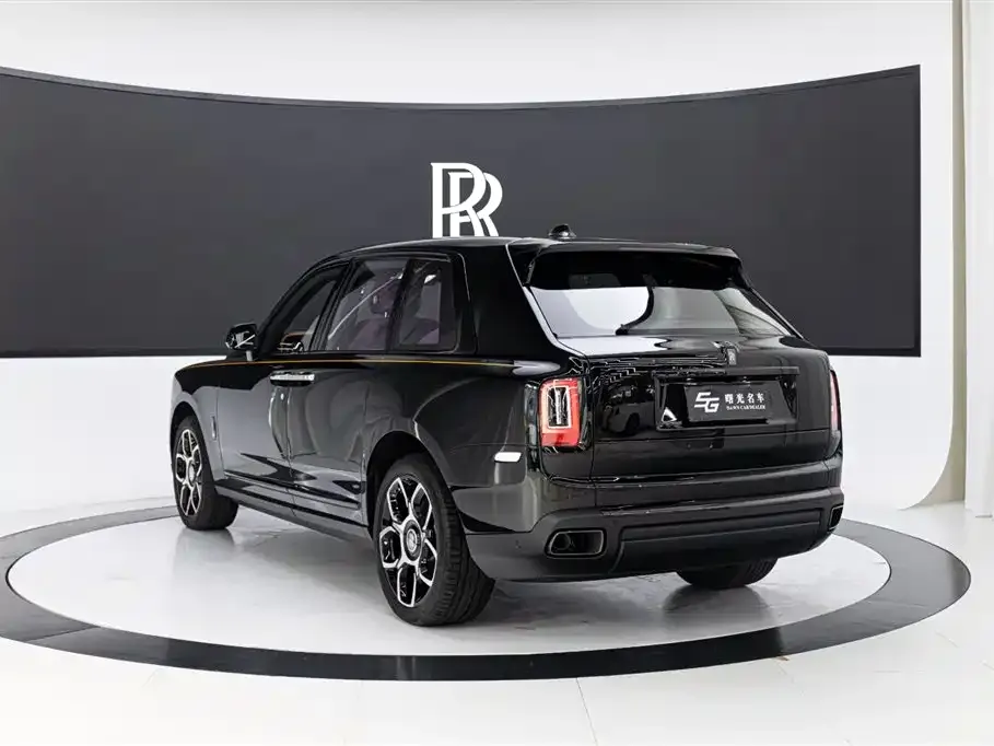 Rolls-Royce Cullinan — фото 6