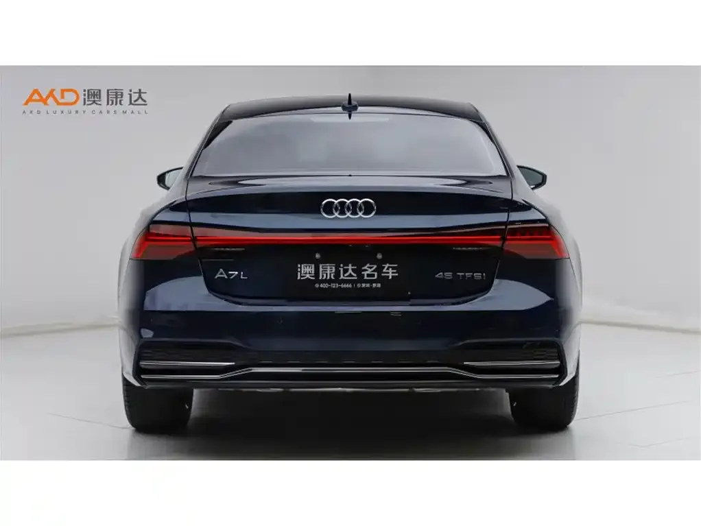 Audi A7L — фото 10