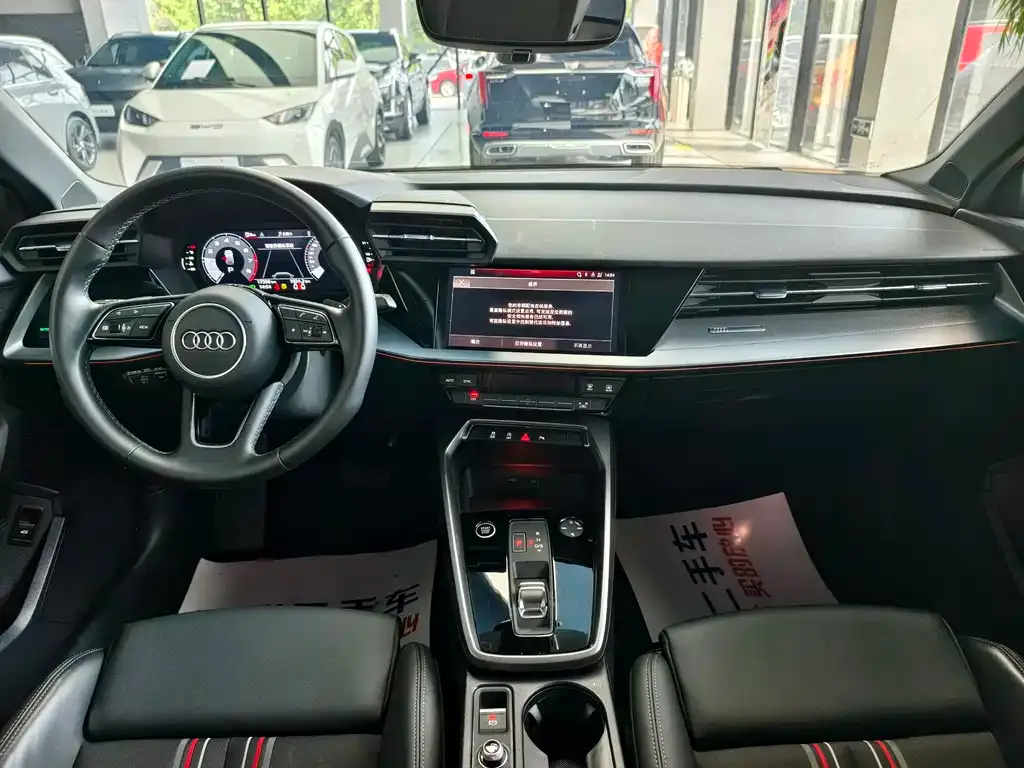 Audi A3 2024 из CN, фото 6