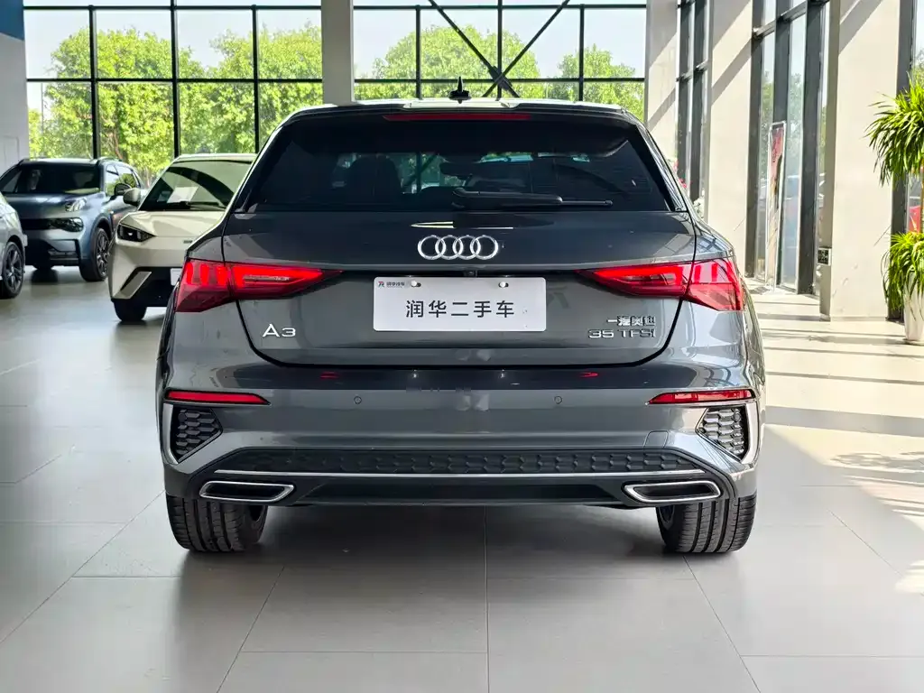 Audi A3 2024 из CN, фото 3