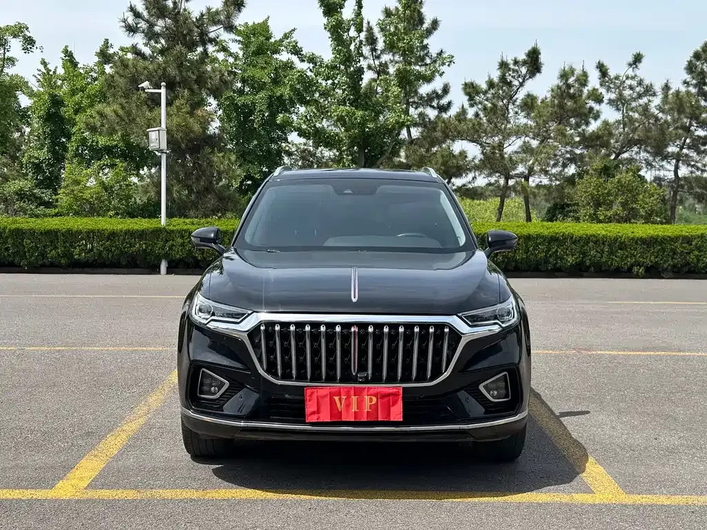 Hongqi HS5 — фото 1