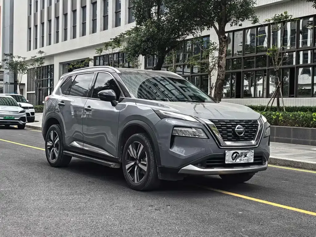 Nissan X-Trail — фото 6