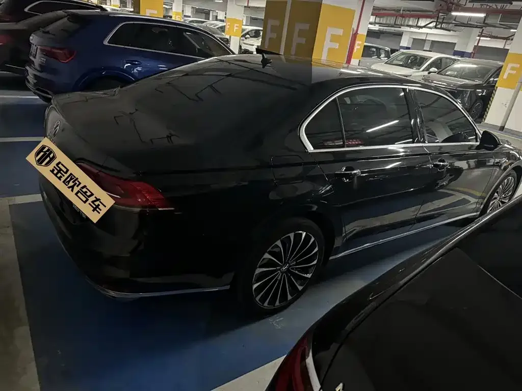 Volkswagen Phideon 2021 из CN, фото 5