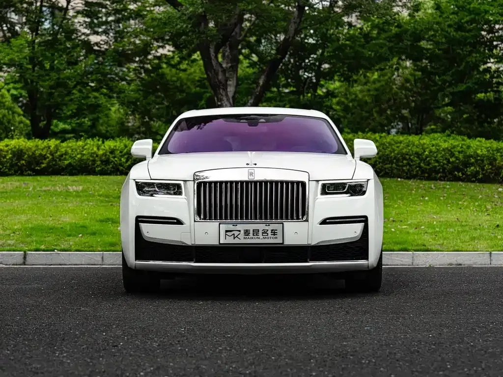 Rolls-Royce Ghost — фото 10