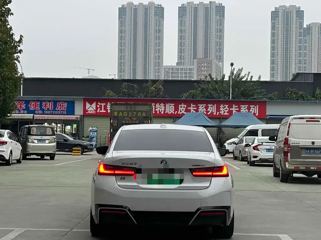 BMW i3 — фото 2