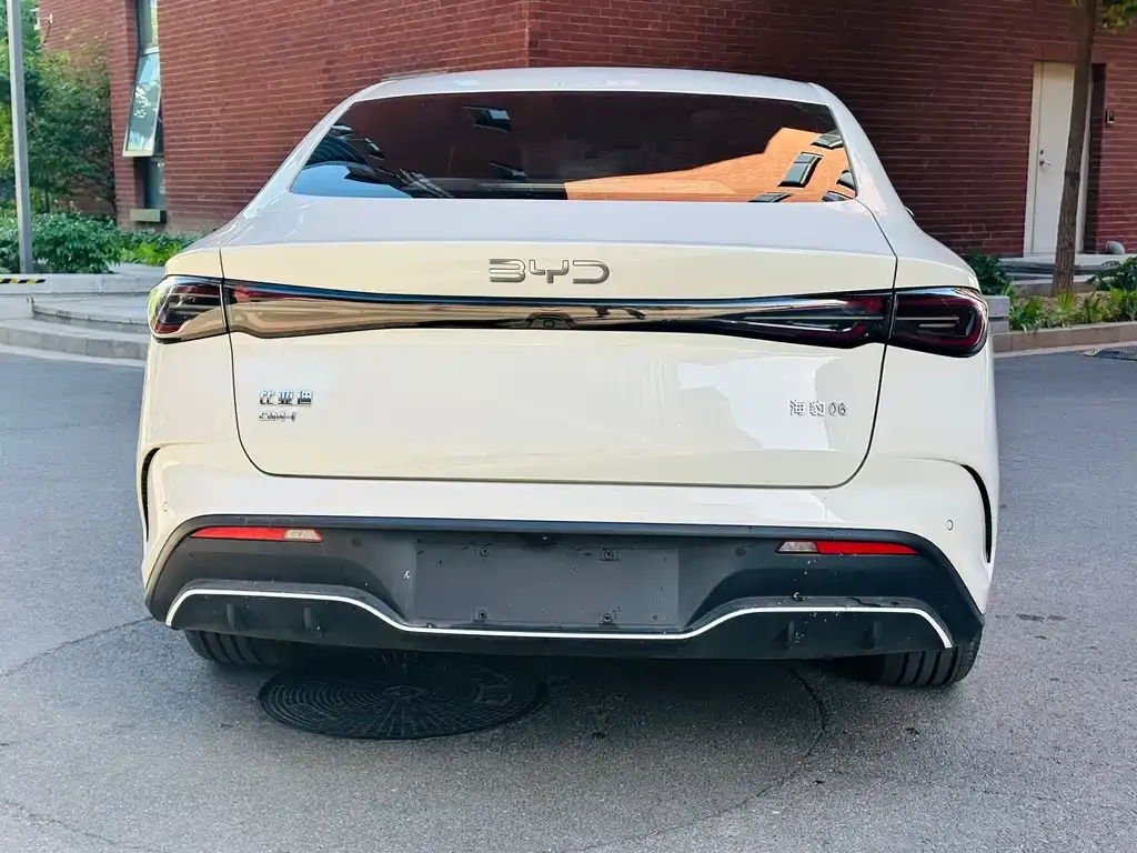 BYD Seal 06 — фото 2