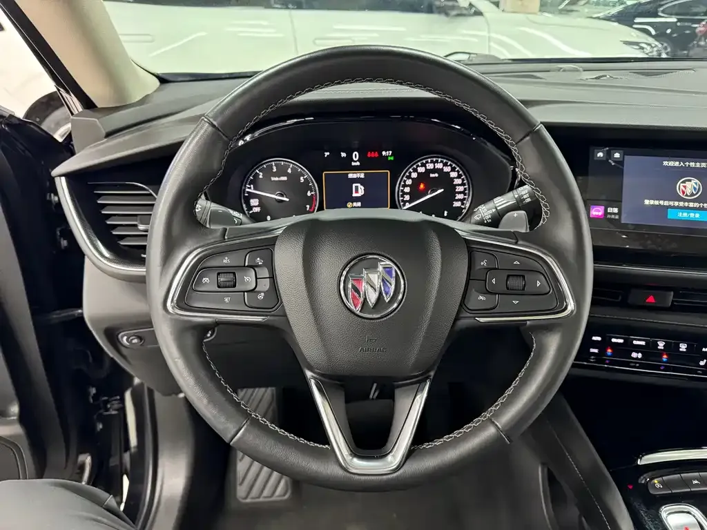 Buick Envision Plus — фото 5