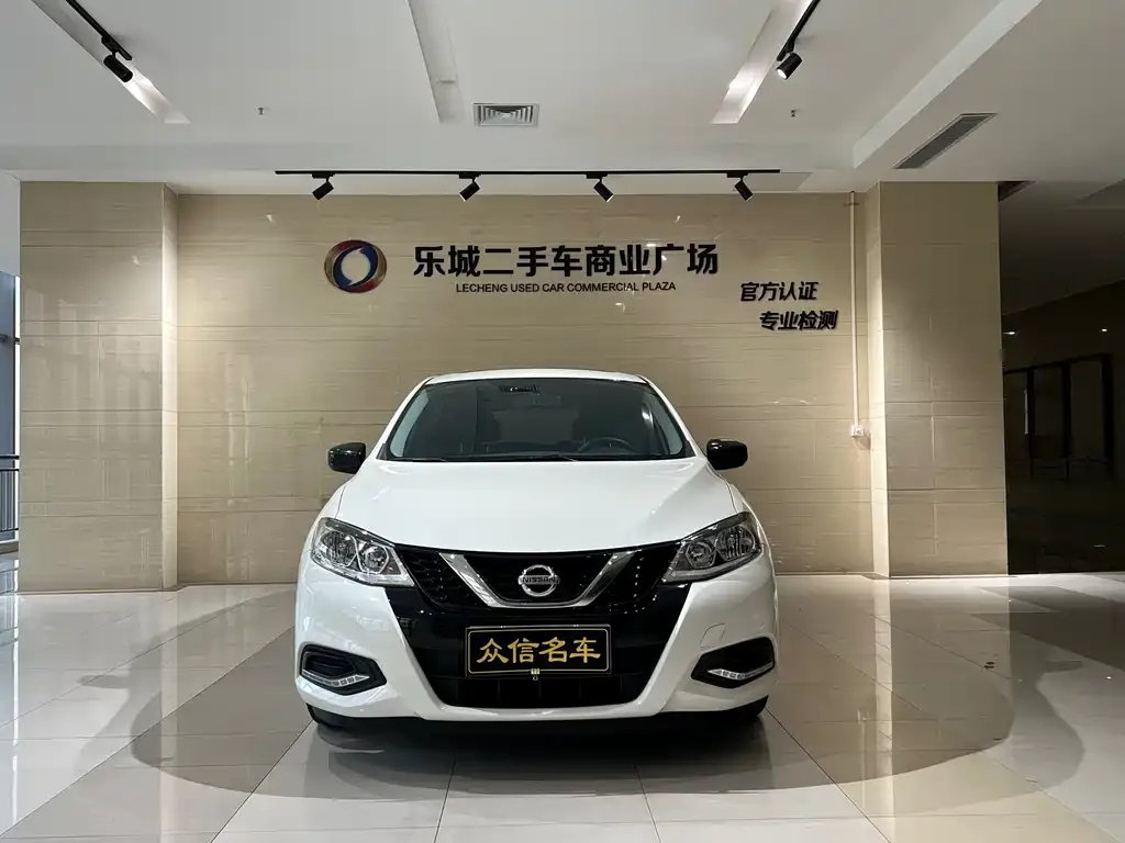 Nissan Tiida 2024 из CN, фото 3