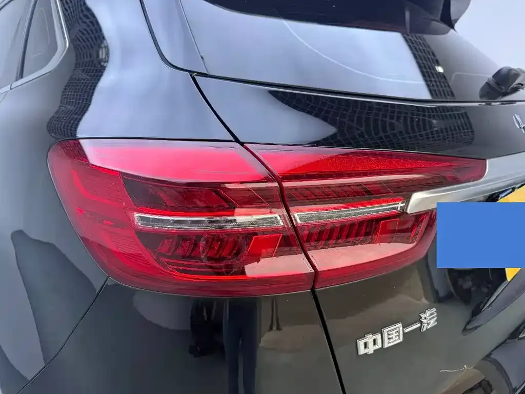 Hongqi HS5 2023 из CN, фото 2