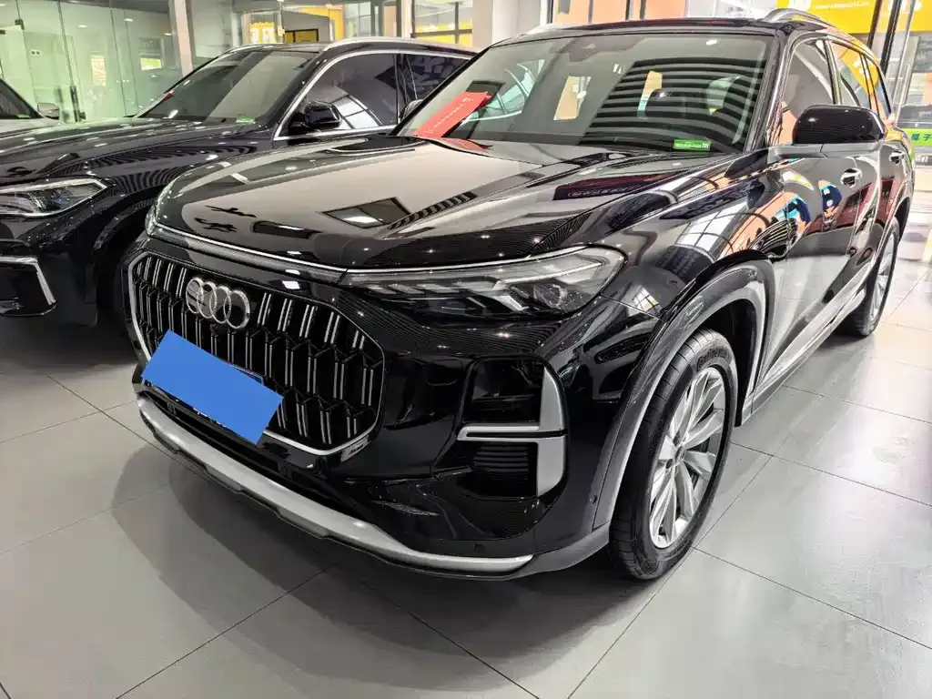 Audi Q6
