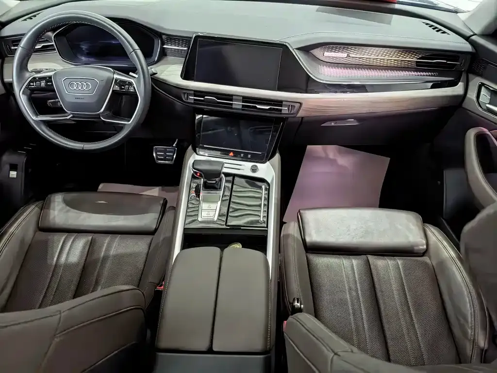 Audi Q6 2024 из CN, фото 9
